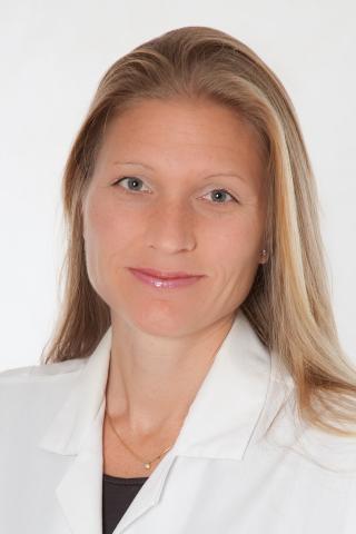 Portrait Prof. Dr. Cordula Wolf